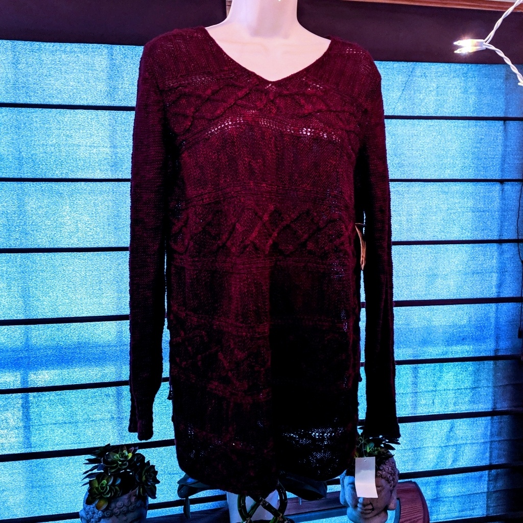 One World Brand Maroon Sweater Size Large